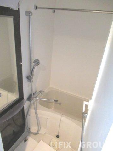 バス・シャワールーム　風呂