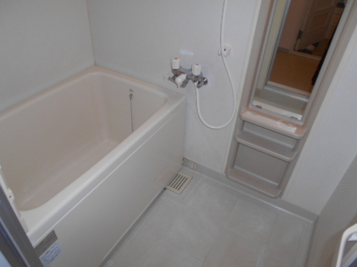 バス・シャワールーム　ユニットバス