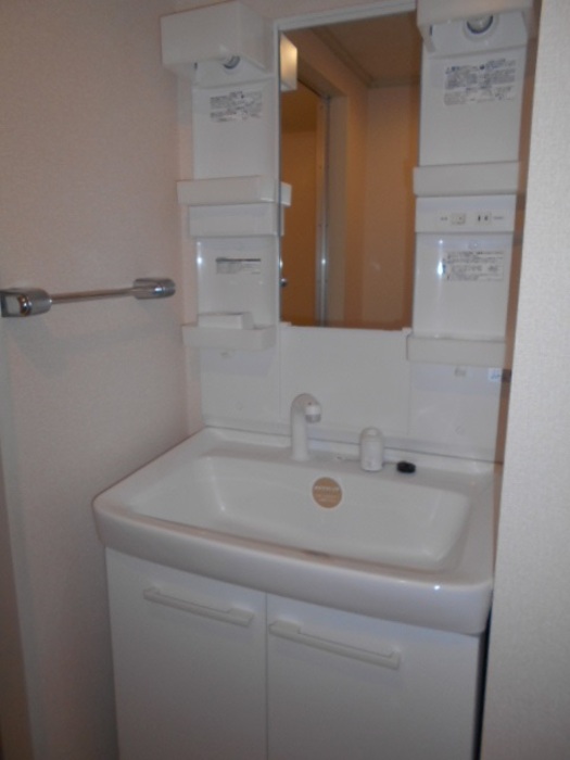 洗面設備　洗髪洗面化粧台