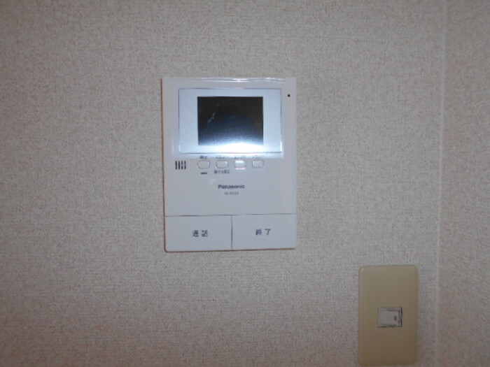 セキュリティ　モニタ付きインターホン
