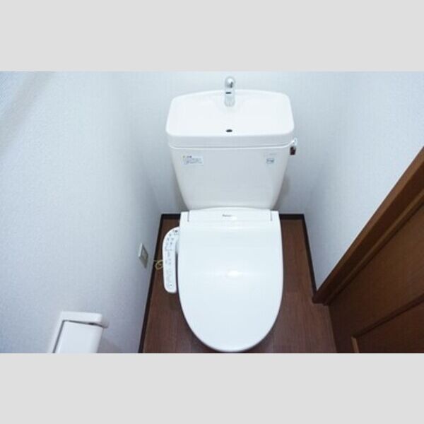 トイレ　温水洗浄暖房便座