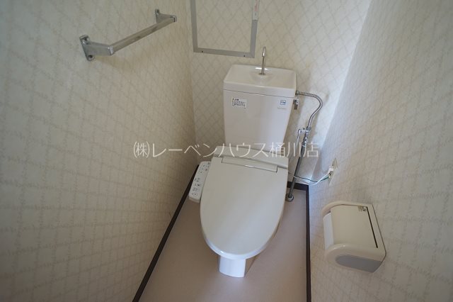 トイレ　レーベンハウス桶川店へ　048-787-5511