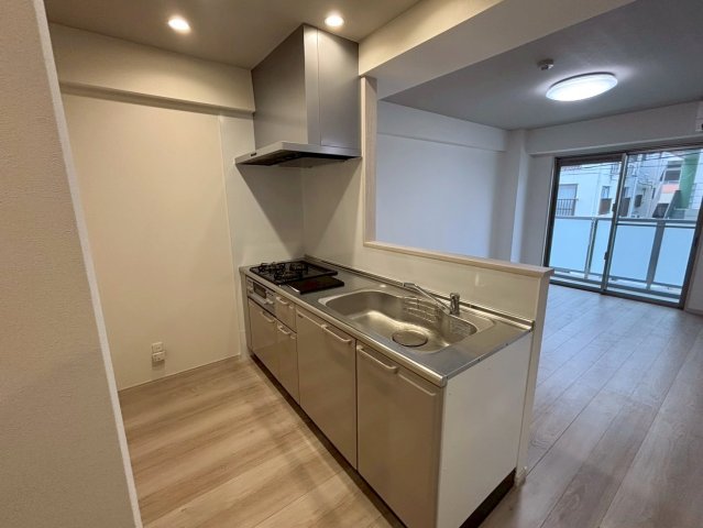 キッチン　サンマリン安里（ＴＣ）那覇市安里エリア