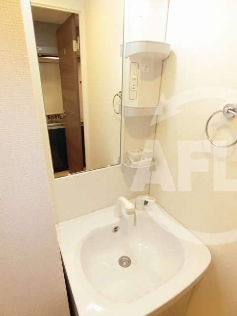 洗面設備　Luxe都島II（ラグゼ都島II）　独立洗面化粧台