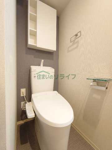 トイレ　別部屋引用