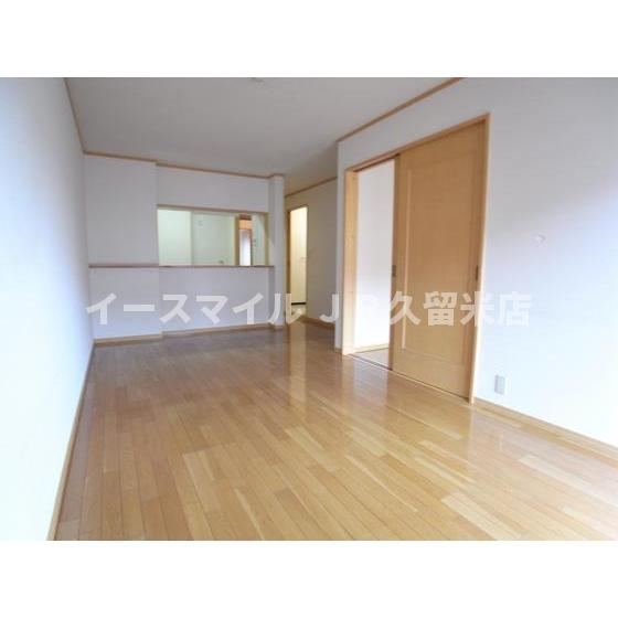 居室・リビング　居間です