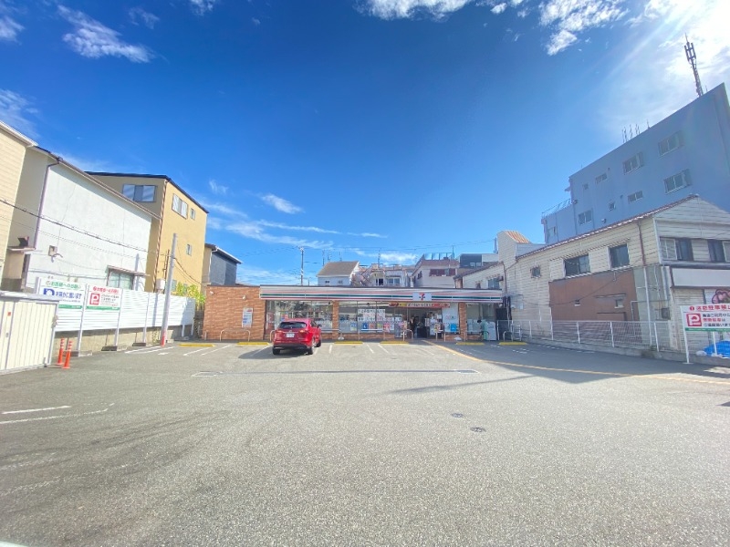 コンビニ　セブンイレブン神戸垂水星が丘1丁目店（コンビニ）まで200m