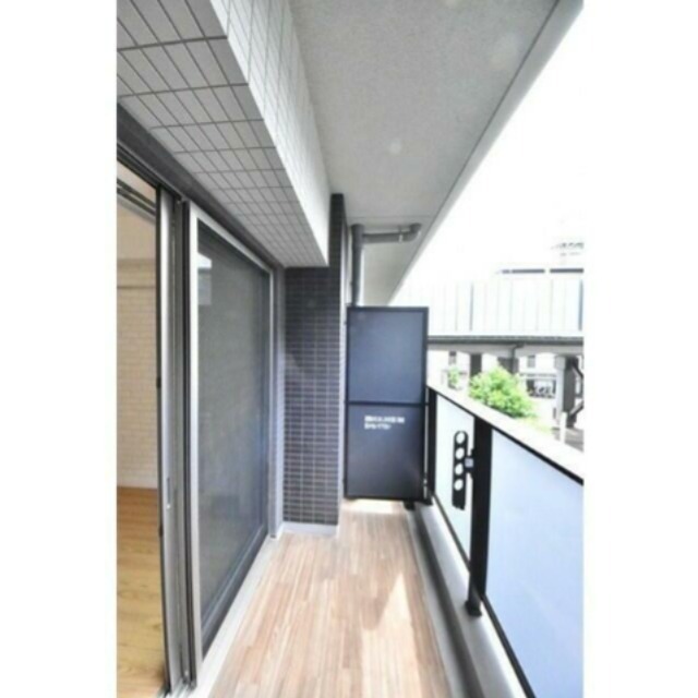 バルコニー　※同仕様写真含む