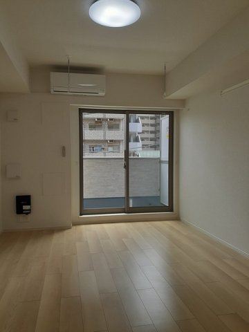 居室・リビング　ゆったりとした居間です