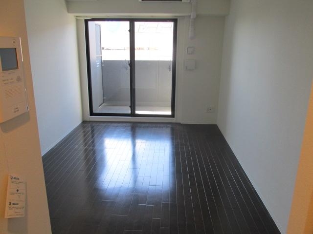 居室・リビング　風通しがいいですー