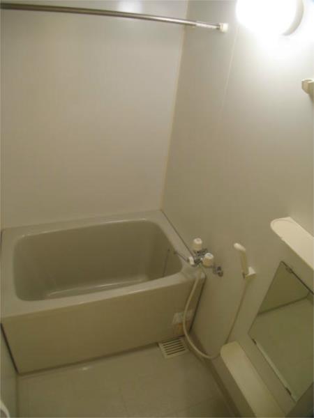 バス・シャワールーム　別号室参考写真です