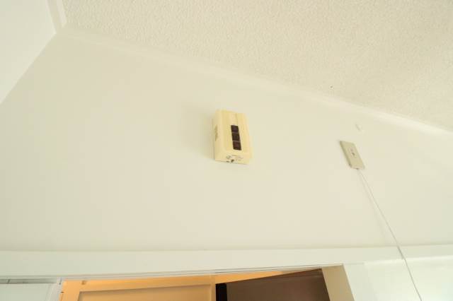 セキュリティ　玄関チャイムあります！