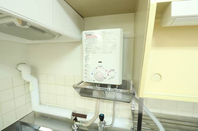 その他設備　キッチン給湯器