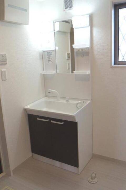 洗面設備　洗面所