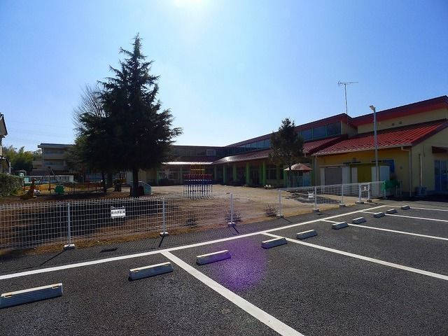 幼稚園・保育園　館林市立松波保育園（幼稚園・保育園）まで700m