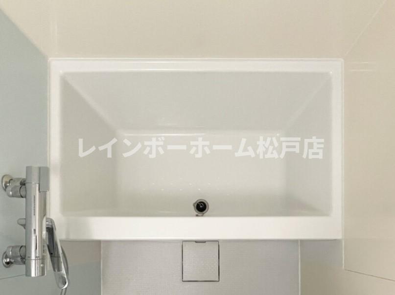 バス・シャワールーム　お風呂で日々の疲れを落としましょう