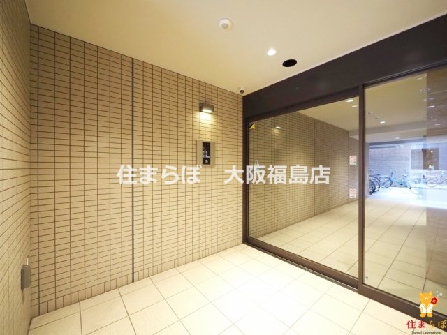 エントランス　共用部の印象も大切に