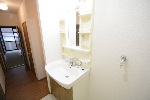 洗面設備　独立洗面化粧台付きでおすすめです！