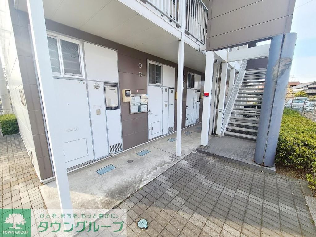 エントランス　エントランス