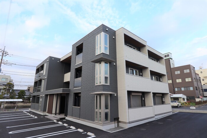 建物外観　おしゃれな外観です