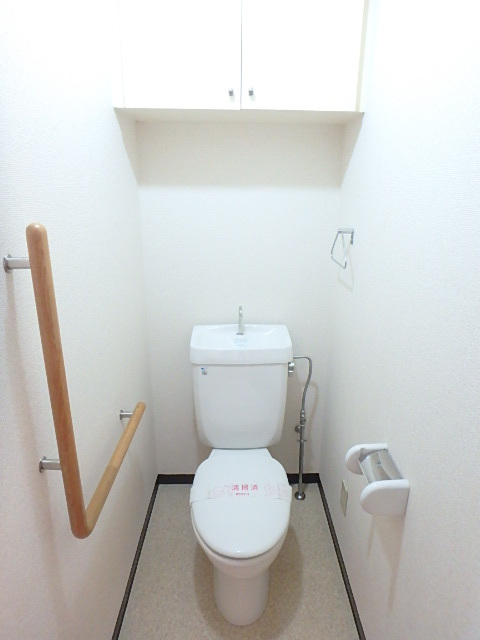 トイレ　同一間取りの別部屋参考写真