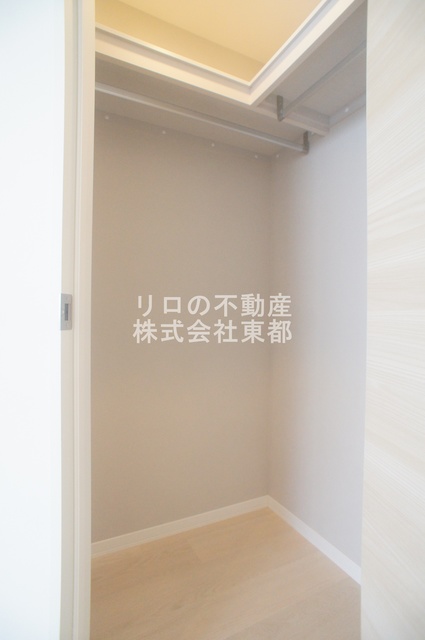収納　奥行のあるウォークインクローゼットならお荷物多い方でも安心☆