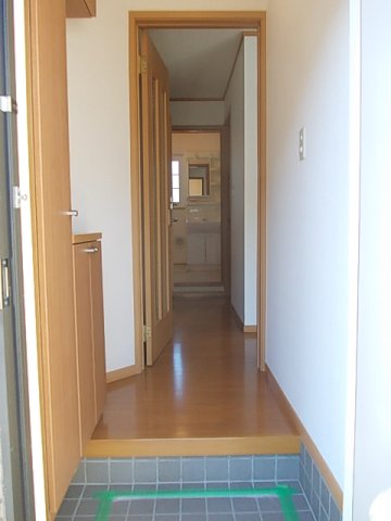 玄関　落ち着いた玄関です