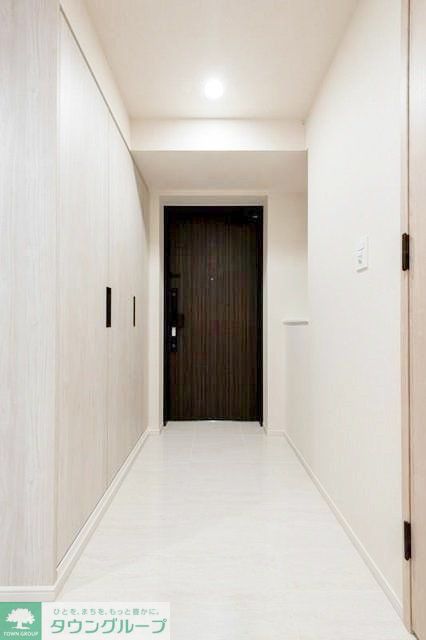 玄関　お部屋探しは株式会社　タウンハウジング　までお気軽にお問合…