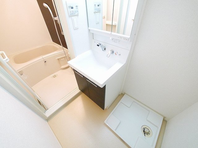 洗面設備　洗面所です