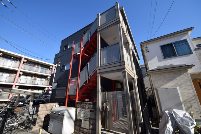 建物外観　～楽しい生活がここにあります～