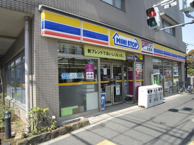 コンビニ　ミニストップ（コンビニ）まで100m