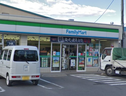 コンビニ　ファミリーマート戸田笹目七丁目店（コンビニ）まで499m