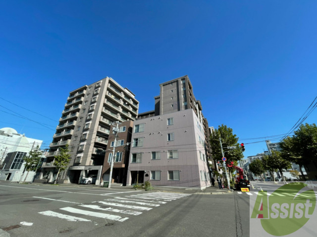 建物外観　札幌市中央区南７条西「プレジャーコート」