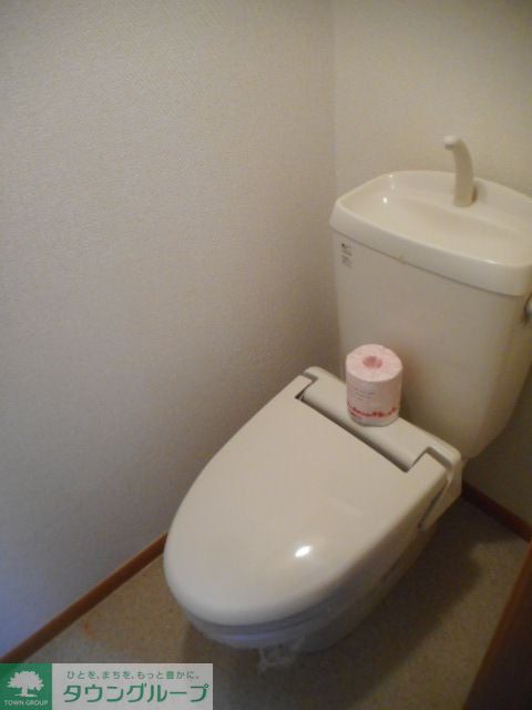 トイレ　※別号室参考写真です