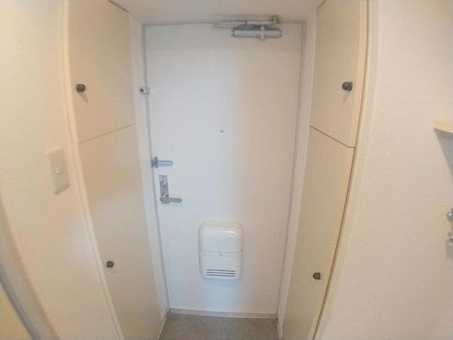 玄関　別部屋同仕様タイプ