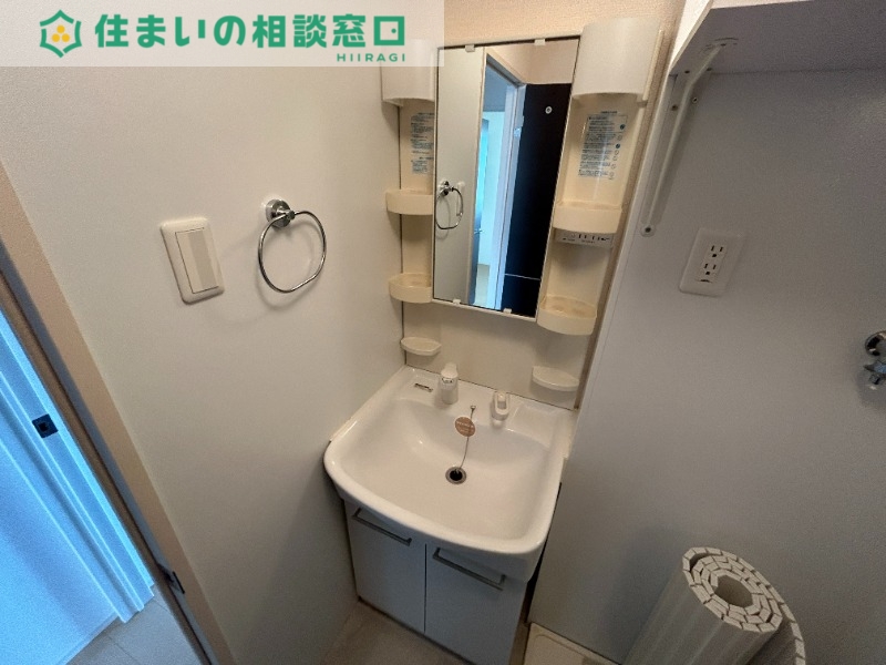 洗面設備　同型
