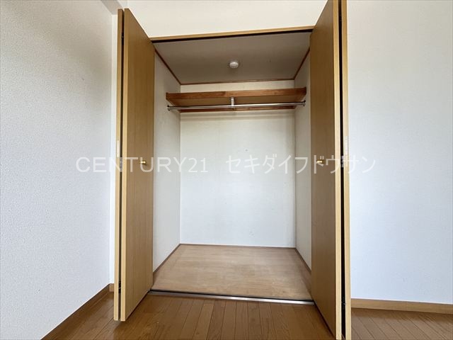 収納　クローゼット