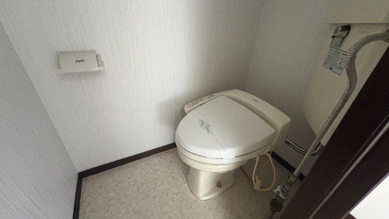 トイレ　ウォシュレット付きトイレ