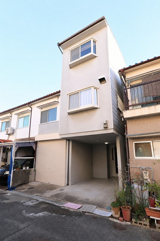 寝屋川市川勝町4-6 賃家