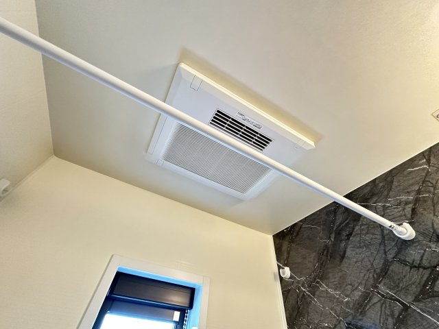 その他設備　浴室乾燥機