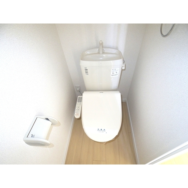 トイレ　※同タイプ（色等異なる場合有）