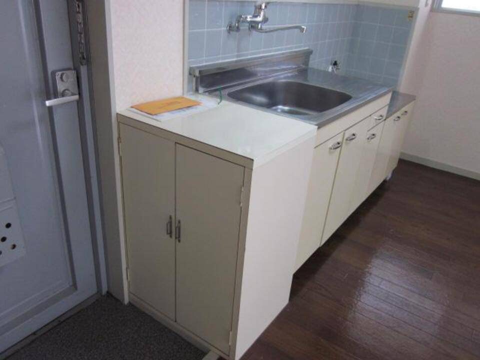 収納　シューズボックス