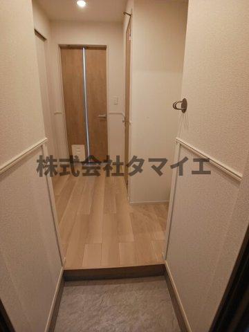 玄関　収納もある玄関です