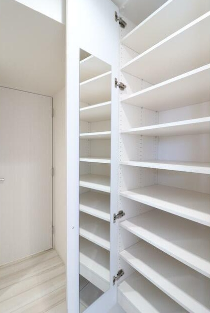 玄関　別部屋参照