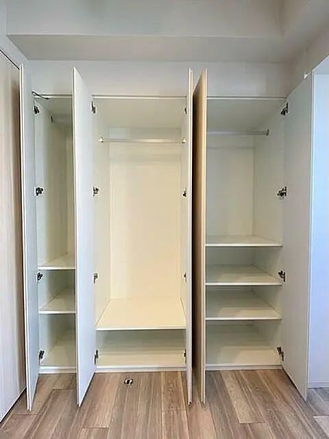 収納　写真は同タイプ住居です。