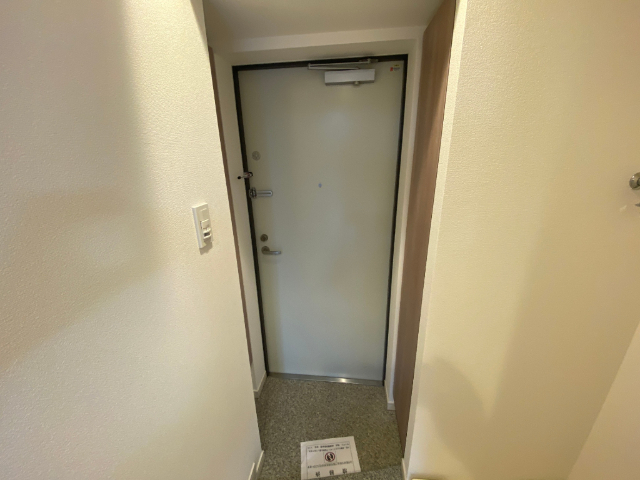グランカーサ市川国府台の玄関写真