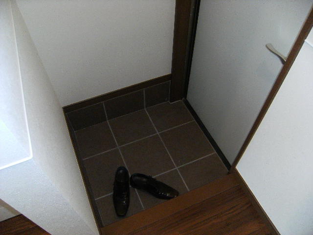 玄関　玄関２