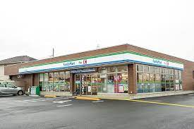 スーパー　カスミファミリーマートプラス八潮大原店（スーパー）まで679m