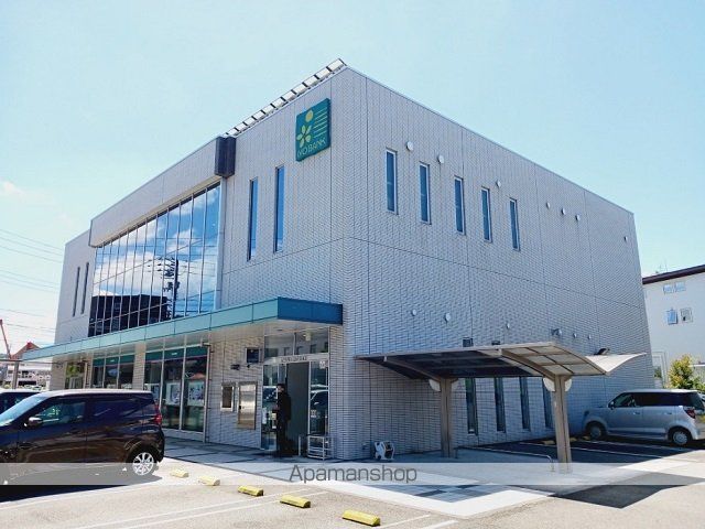 銀行　伊予銀行福音寺支店様（銀行）まで650m