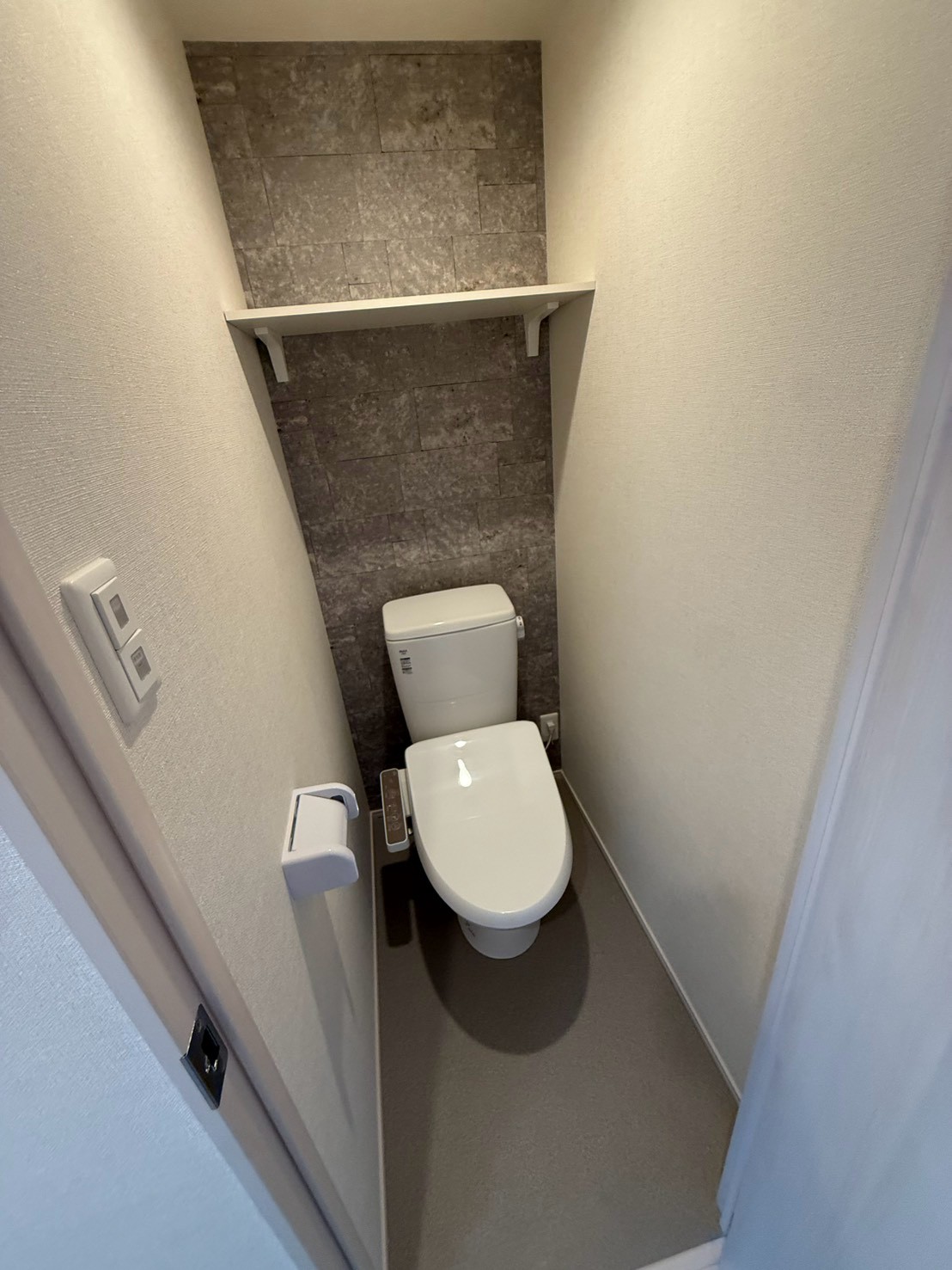 ハーモニーテラス深草東伊達町IIのトイレ写真